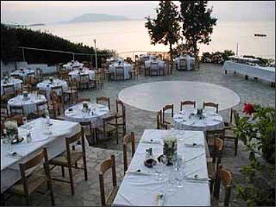 Moondy Bay Hotel Aegina Екстериор снимка